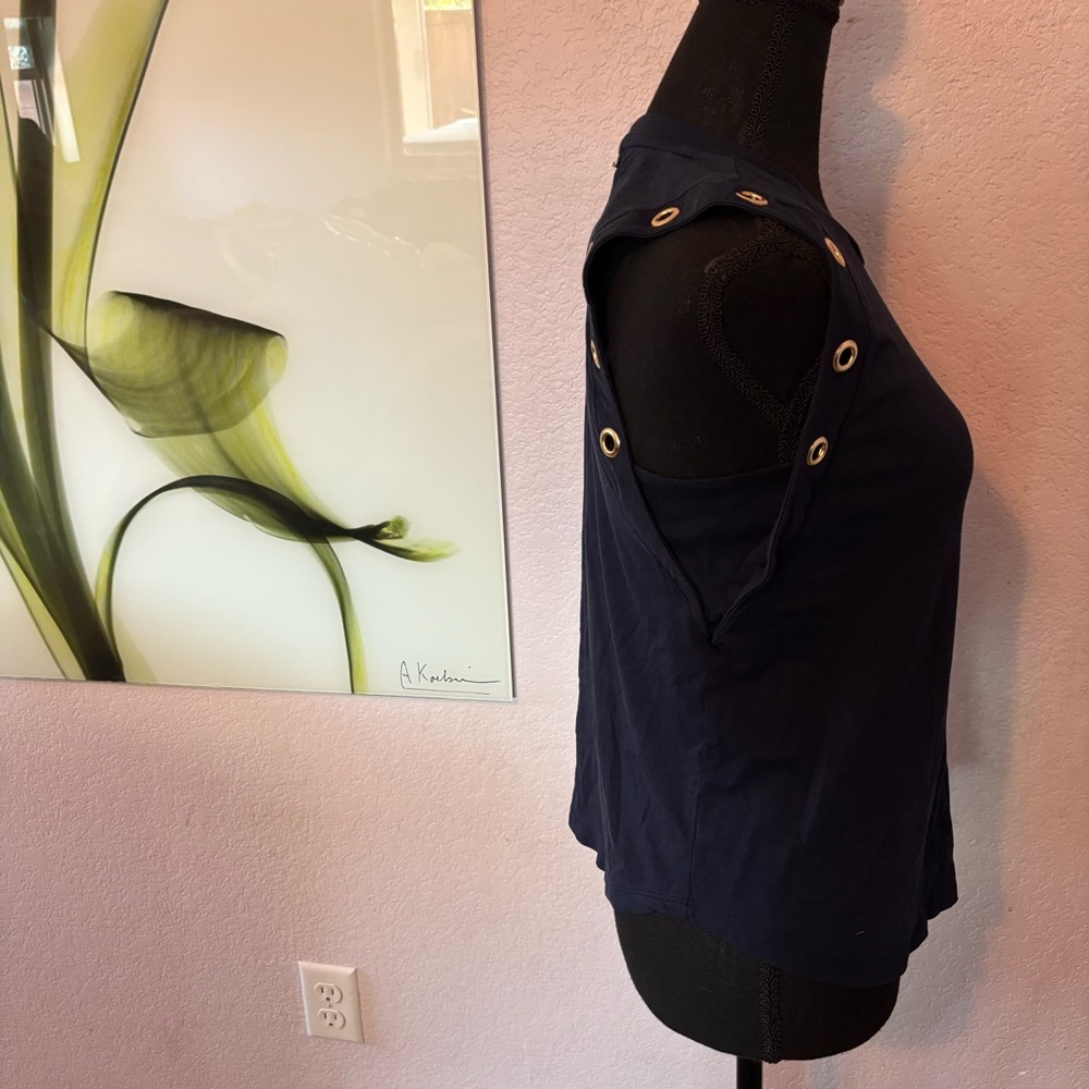 Blue shirt size medium - Picture 2 of 5